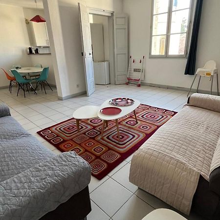 La Charmante Du Palais 2 Chambres Avinyon Dış mekan fotoğraf